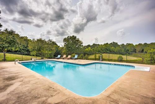 Apartamento Charming Berger Apt On 42-acre Farm With Pool Access