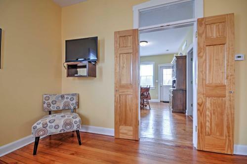 Apartamento Charming Berger Apt On 42-acre Farm With Pool Access