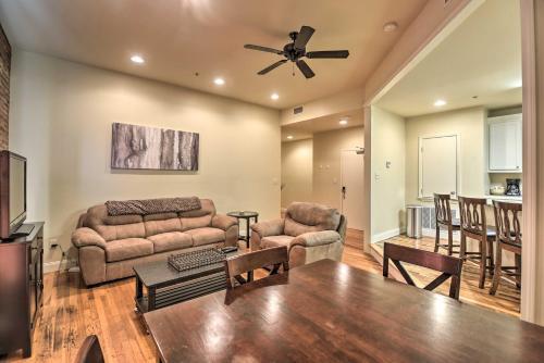 Apartamento Updated Sears Quarters Condo - Walk To Dining