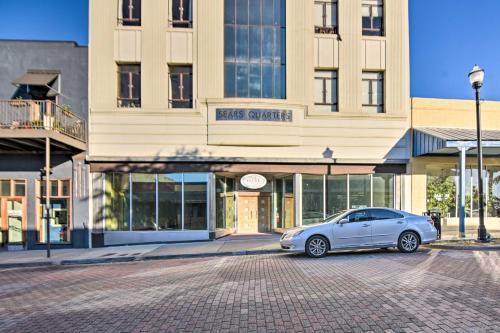 Apartamento Updated Sears Quarters Condo - Walk To Dining