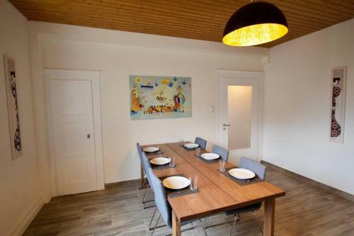 Fantastic Apartment In Enchanting Neighbourhood