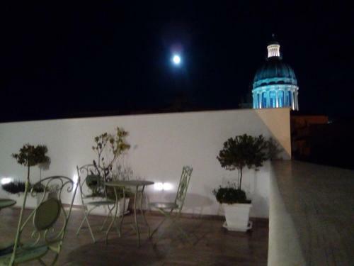 Bed & Breakfast Bframe Cornice Barocca