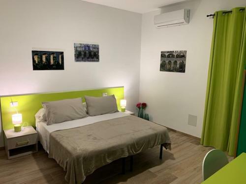 Hostal Alex Rooms
