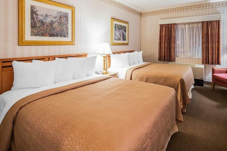 Hotel Quality Suites Historic Downtown