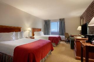 Ramada Waterloo Hotel And Convention Center