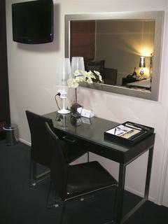 Best Western Plus Ambassador On Ruthven Motor Inn