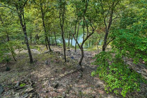 Holiday Island Home - 9 Mi To Eureka Springs