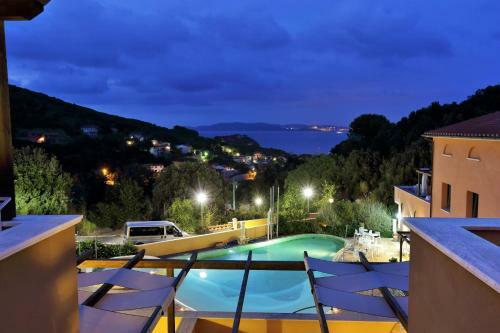 Apartamento La Pergola Al Cavo 10