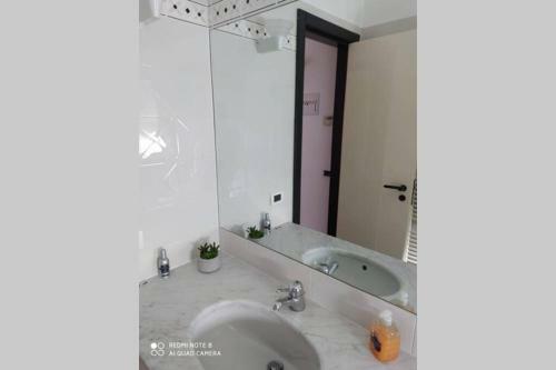 Apartamento Casa Ricc� Di Cinzia E Samuele