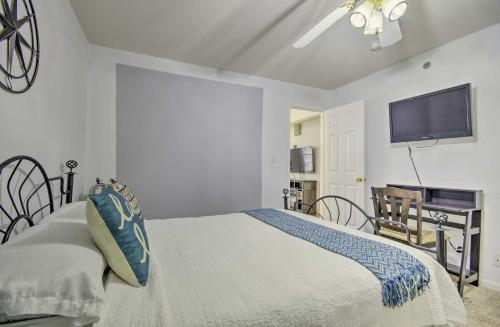 Apartamento Comfy Waterfront Condo With Boat Slip And Balcony