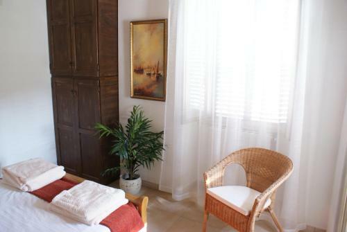 Apricot House