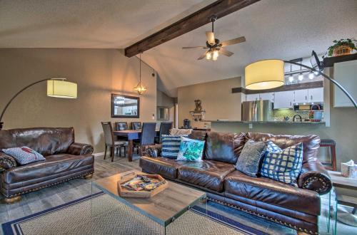 Osage Beach Resort Home Deck And Gas Fire Pit!