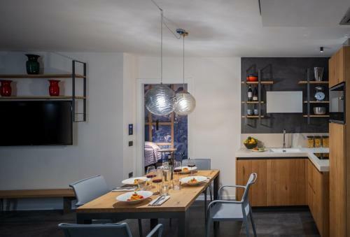 Aris Apartments & Sky Pool - Tonellihotels