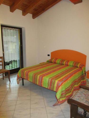 Bed & Breakfast Room In Agriturismo Rocca Dei Marchesi