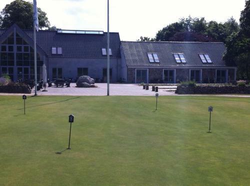 Tollundgaard Golf Park & Apartments