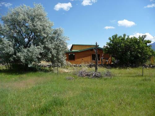Emigrant Cabin On 10 Acres With Bbq And Peaceful Views!