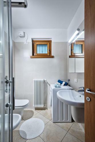 Apartamento Casa Alessandro Con Piscina Lago Di Garda