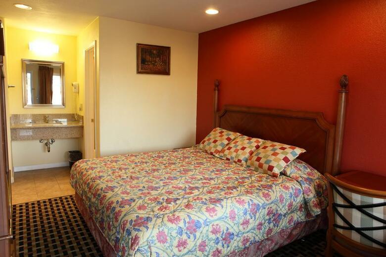 Motel Bay Breeze Inn