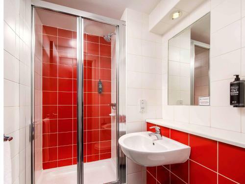 Hotel Ibis Budget London Heathrow Terminal 5