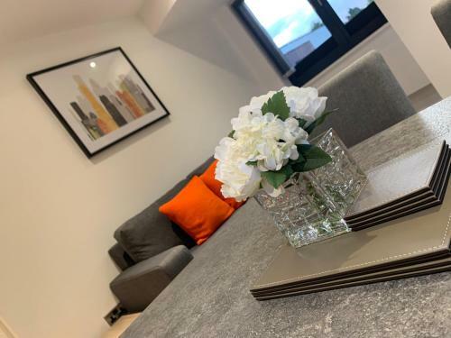 Roomotel - Streetsbrook Apartments