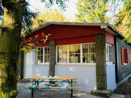 Baude Steinheid Am Rennsteig Mit 12 Betten