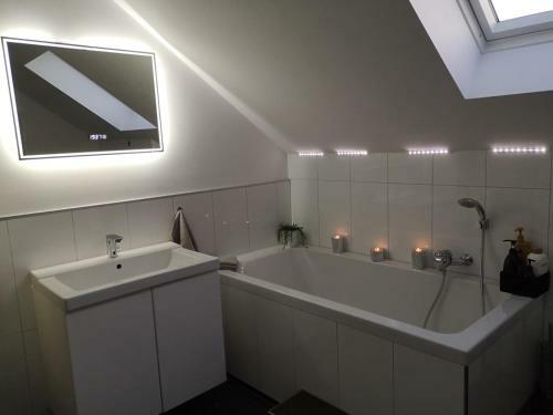 Apartamento Haus Am Hang; Ferienwohnung Fernblick