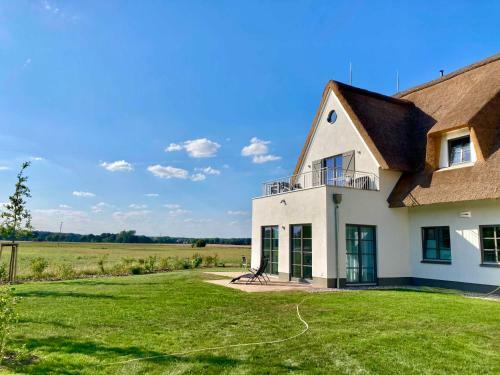 Apartamento Urlaub de Luxe Unter Reet Bach Ins