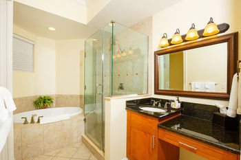 Apartamentos Key West Harbour Oceanfront Suites