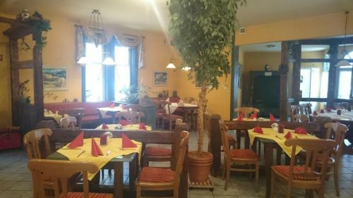 Hotel Gastst�tte Und Pension Felsenthal