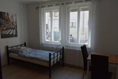 Apartamento 3 Zimmer Wohnung N�he Porsche Stuttgart