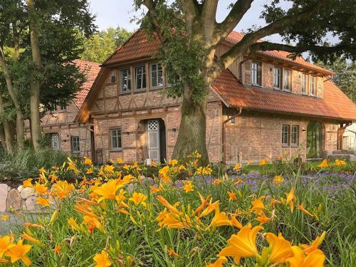 Villa Landh��s Oeverdiek - Luxus Am Golfplatz