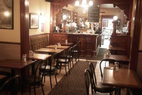 Hotel Petit H�tel - Caf� Krieghoff