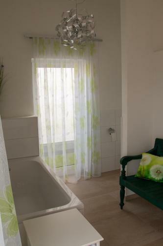 Apartamento Penthouse W�schenbeuren
