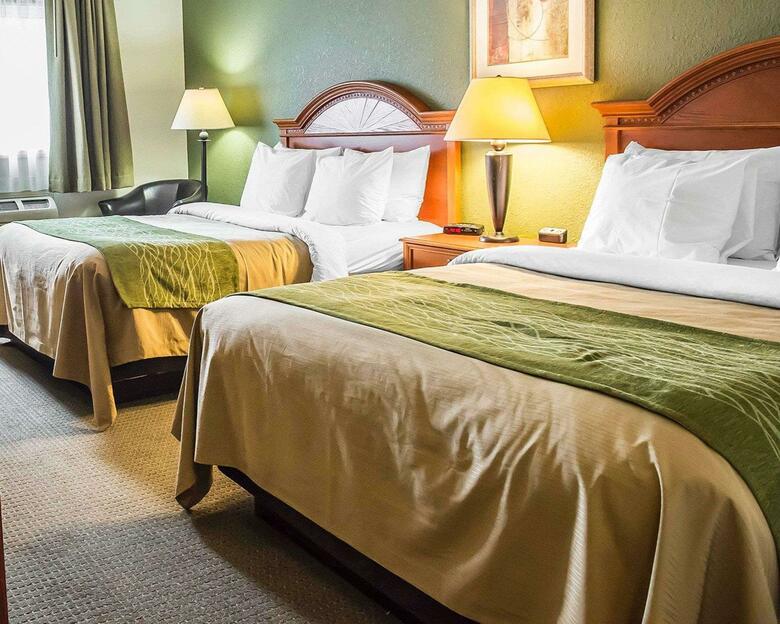 Hotel Comfort Inn & Suites Thousand Islands Harbour District