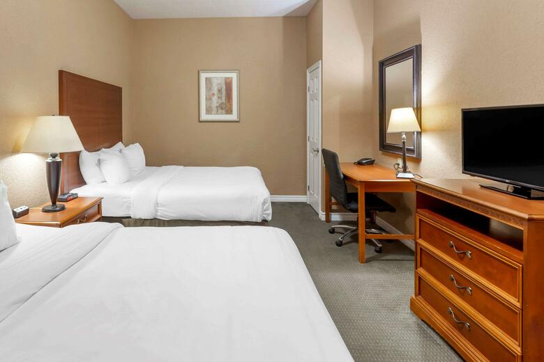 Hotel Comfort Inn & Suites Thousand Islands Harbour District