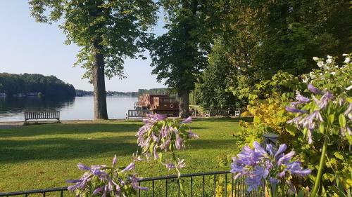 Apartamento Ferienwohnungen Auf Der Schleusenhalbinsel