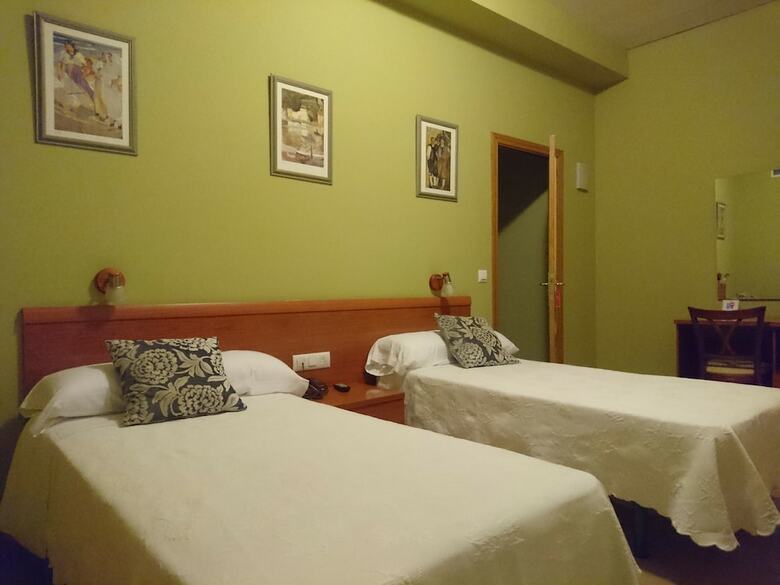 Hotel Dora