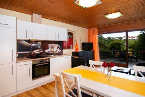 Apartamento Ferienhaus Blumenhain - Wohnung "kirchblick"