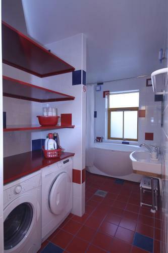 Sunnyhouse Apartments