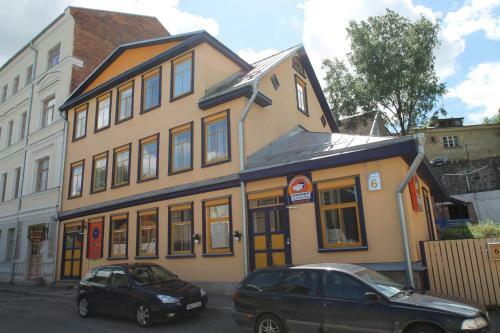 Sunnyhouse Apartments