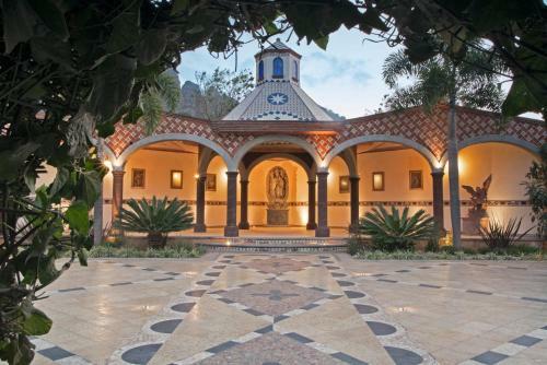 La Buena Vibra Retreat And Spa Hotel