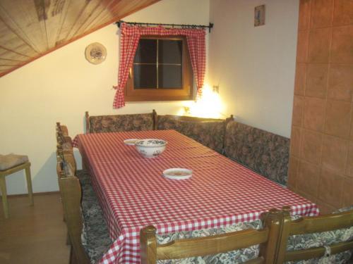 Hostal Chalet Catton