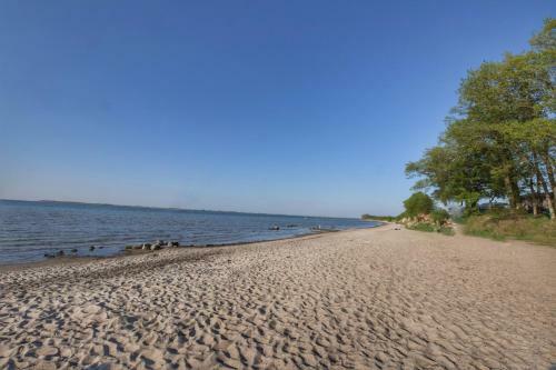 Emilias H�s, Reethaus In Der Bucht Von Wismar