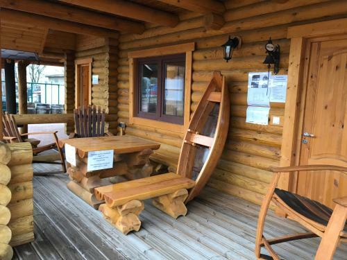 Wellness H�tte Am Zwenkauer See Bei Leipzig