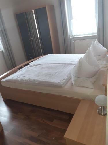 Apartamento Ferienwohnungen Bernd Kr�gel