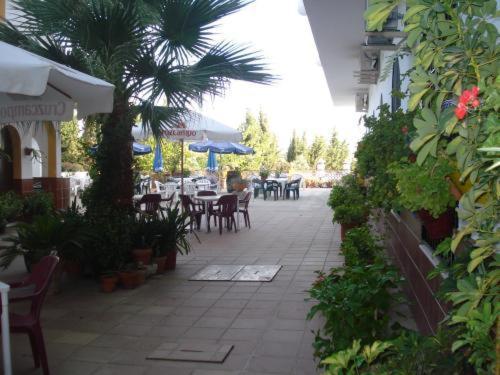 Hotel Meson Fuente Del Pino