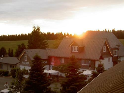 Hostal Berggasthof Zur Glocke