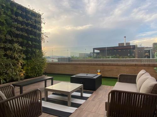 Apartamento Apto de Dos Habitaciones Con Balc�n