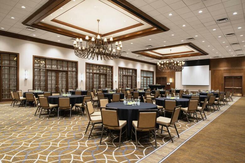 Sheraton Red Deer Hotel