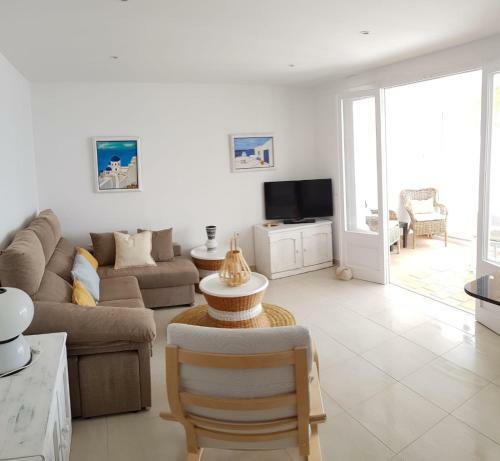 Apartamento Ideal En Primera Linea de Mar